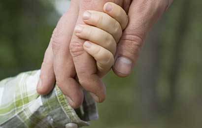 Il vuoto e il pieno: storia di un bambino abbandonato e poi molto amato