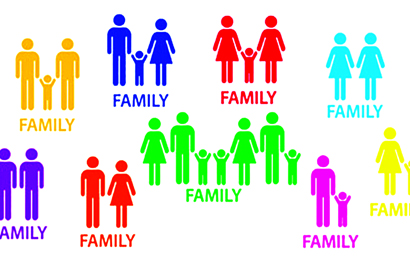 Diverse da chi? Alla scoperta degli infiniti modi di “fare famiglia”