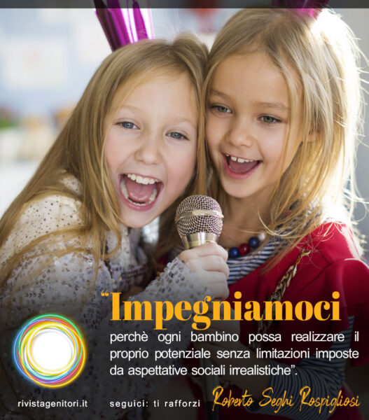 L'immagine rappresenta due ragazzine che si stanno divertendo insieme a cantare sognando di diventare famose