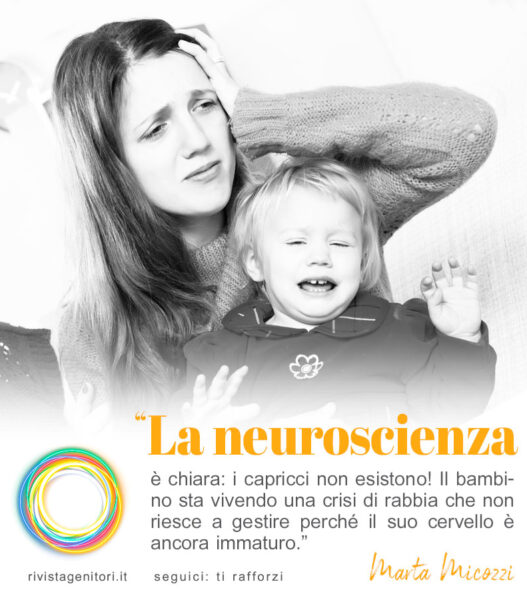 bambino con una crisi di rabbia