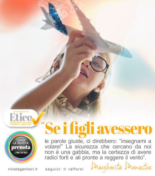 bambino che gioca con un areoplanino che rappresenta la sua autonomia e libertà