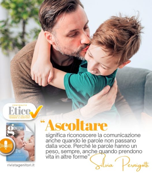 Genitore che comunica con un bambino attraverso lo sguardo e l'ascolto non verbale